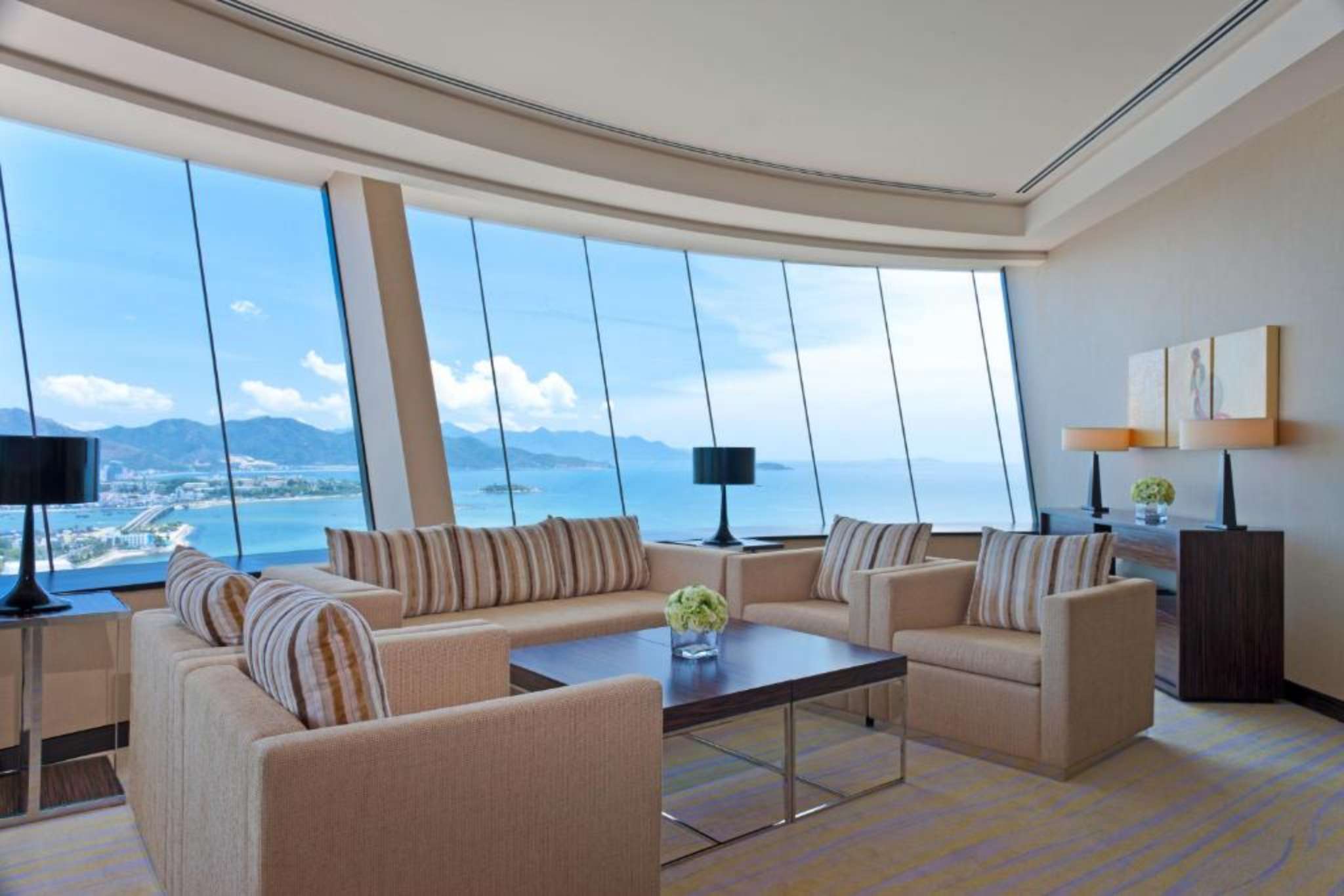 Phòng Penthouse tại Sheraton Nha Trang